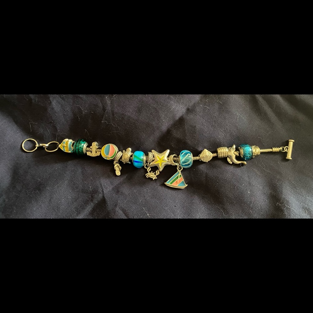 August adventure bracelet, new